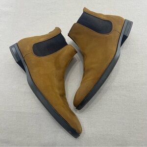 Call It Spring Beige Suede Round Toe Pull On Chelsea Boots Men’s Size 11 EUC